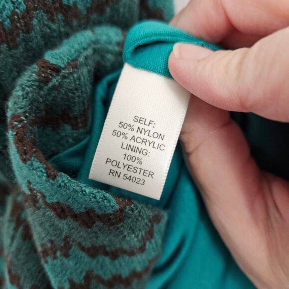 Sabine Green Chevron Knit Scalloped High Rise Pencil Skirt. Size Large. - Picture 6 of 7